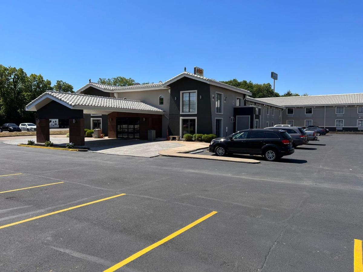 La Quinta Inn Lexington-Horse Park Exterior photo